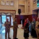 Wali Kota Malang, Wahyu Hidayat menyerahkan Surat Keputusan (SK) terkait Pendirian Koperasi Merah Putih (KMP) di 57 kelurahan se-Kota Malang.