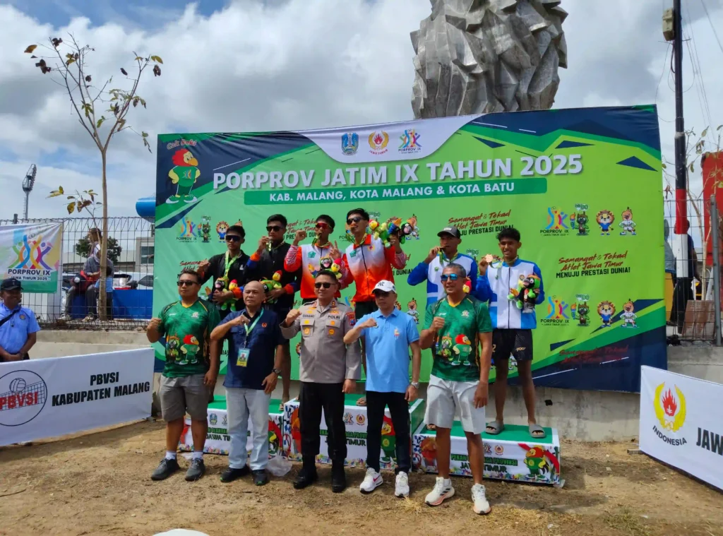 Tim Voli Pantai Kota Malang Sabet Tiga Medali di Porprov Jatim 2025