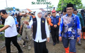 Khofifah kunjungi proyek pelebaran sungai di Pamekasan (Foto oleh: Wahyu)