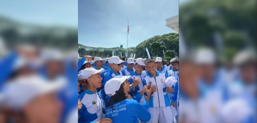 wahyu hidayat foto bersama dengan para atlet Porprov 2025 Malang