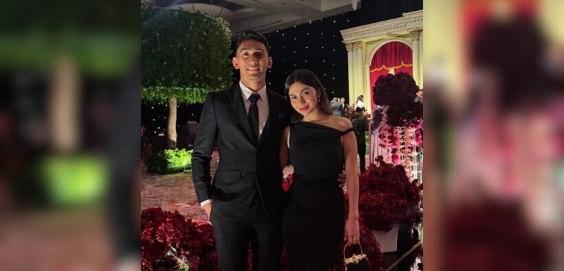 gaya kondangan Ariel memakai outfit dan dress serba hitam