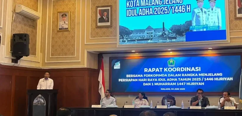 Menjelang Hari Raya Idul Adha 1446 H, Wali Kota Malang, Wahyu Hidayat, Pimpin Rapat Forkopimda di Balaikota Malang, Rabu (3/6/2025).