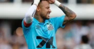 Bintang sepak bola Brasil, Neymar Jr, dipastikan positif terinfeksi Covid-19. Hal ini diumumkan secara resmi oleh klubnya, Santos FC