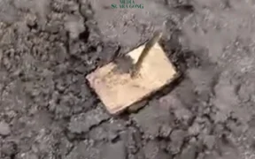 Kawasan wisata Gunung Bromo kembali diguncang isu teror paku yang sengaja dipasang di jalur wisata, Warga Desak Aparat untuk Bertindak