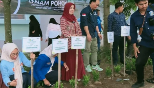 UIN Malang menggagas aksi perubahan Konsep Hijrah: Transformasi budaya Islam dalam mewujudkan Green Campus dengan Program Tanam Pohon
