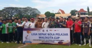 Turnamen sepak bola tingkat pelajar SMP/MTs bertajuk Walikota Cup 2025 resmi dibuka, Siap Jaring Bibit Muda Berbakat Probolinggo