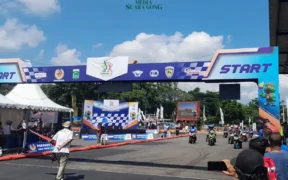 77 atlet balap motor dari berbagai kabupaten/kota di Jawa Timur beradu cepat di lomba balap motor ajang Pekan Olahraga Provinsi (Porprov) Jatim IX 2025.