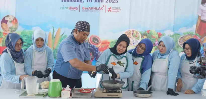 Pemerintah Kabupaten Jombang dorong gaya hidup sehat di tengah masyarakat melalui program B2SA yang diberi tajuk “Gemma Bisa”.