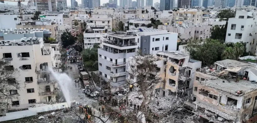 Ketegangan di Timur Tengah kembali memanas. Iran secara tegas menolak negosiasi gencatan senjata dengan Israel,