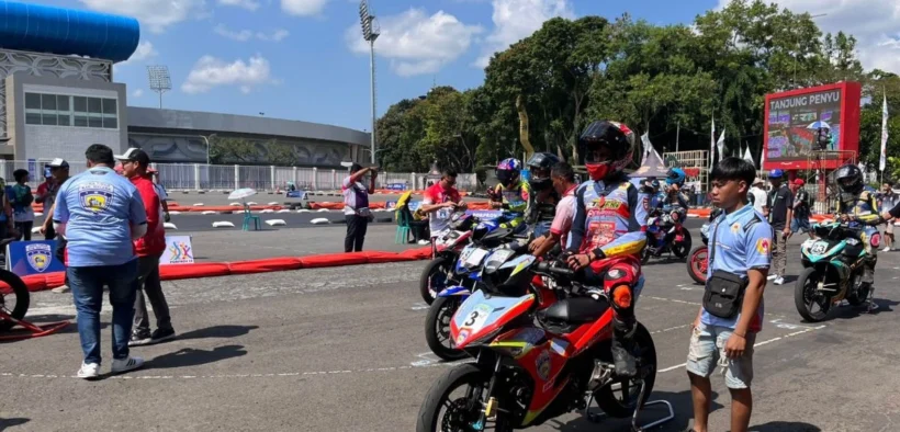 Atlet kabupaten malang cabang olahraga balap motor pada ajang Porprov IX Jawa Timur 2025 gagal dapatkan mendali