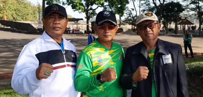 Lomba dayung dalam gelaran Pekan Olahraga Provinsi (Porprov) Jawa Timur 2025 berlangsung meriah dan penuh semangat.