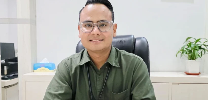 Nanang Sumbara, Pemimpin Kantor Cabang BRI Situbondo saat ditemui sejumlah wartawan. (Art)