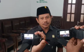 Salah satu Perusahaan di kota malang telah dilaporkan dalam dugaan penahanan puluhan ijazah milik karyawan yang bekerja disana