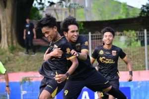 Tim Sepak Bola Putra Kabupaten Malang Tundukkan Kota Blitar 2-1