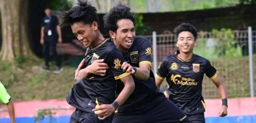 Tim sepak bola putra Kabupaten Malang menang 2-1 dari Kota Blitar dalam Porprov IX Jawa Timur 2025 Kamis (19/6/2025)