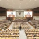 Wacana pemisahan pelaksanaan pemilihan umum legislatif (Pileg) dan pemilihan umum eksekutif (Pilpres dan Pilkada) mulai dicetuskan.