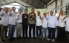 Bupati Fawait mendampingi Menteri Usaha Mikro Kecil Menengah (UMKM) Indonesia, Maman Abdurrahman Melhat Potensi UMKM di Jember
