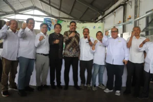 Gus Fawait Dampingi Menteri UMKM Melihat Potensi UMKM Jember