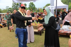 Tradisi Unik! Gunungan Bawang Merah di Kedungasem Culture Festival 2025
