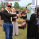 tradisi gunungan bawang merah berlangsung ramai dengan antusiasme ratusan warga pada pada kegiatan Culture Festival 2025