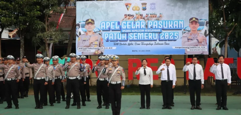 Tingkatkan Kesadaran dan Kepatuhan Masyarakat, Polres Batu Gelar Apel Operasi Patuh Semeru 2025