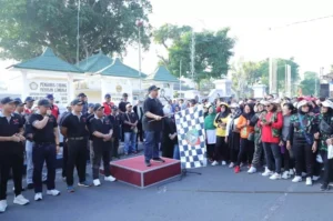 Ribuan Warga Meriahkan HUT Koperasi di Jombang