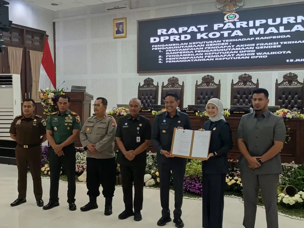 DPRD Kota Malang resmi melakukan pengesahan Peraturan Daerah (Perda) tentang Pengarusutamaan Gender (PUG) untuk Dukung pemberdayaan Perempuan
