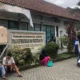 Pelayanan pencetakan KTP elektronik (KTP-el) di kantor kecamatan di Kabupaten Jombang saat ini sedang terhenti akibat Blanko langka