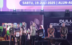 Pemerintah Kabupaten Jember bersama Perwakilan BI Jember menggelar Dulur Sekarkijang untuk TIngkatkan Digitalisasi ekonomi di Jember