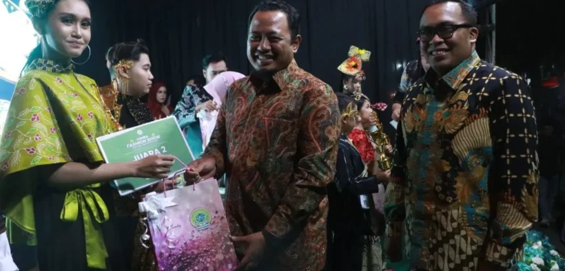 Wakil Bupati Probolinggo hadiri ajang fashion show batik bertajuk Competition Garda Bangsa: When Batik Meet Your Style, Minggu (20/7/2025)
