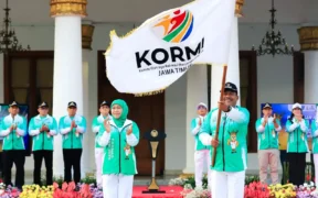 Gubernur Jawa Timur Khofifah Indar Parawansa optimis kontingen Jatim mampu meraih gelar Juara Umum pada ajang FORNAS VIII 2025