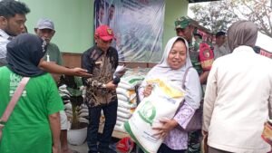 161.657 Warga Miskin di Kabupaten Malang Terima Bantuan Beras 20 Kg