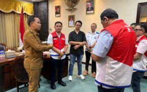 Bupati Jember, Muhammad Fawait, Pimpin koordinasi dengan PT Pertamina (Persero) untuk memastikan kelancaran distribusi BBM di wilayah Jember.