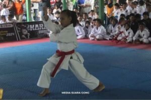 Dua Karateka Muda Jombang Tembus O2SN Nasional!