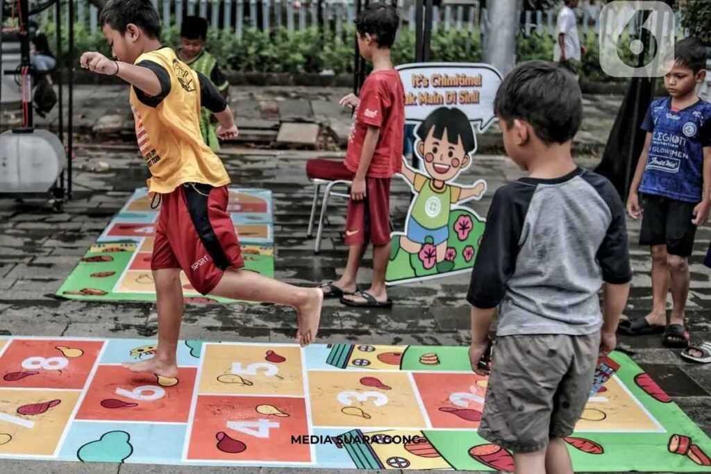 Festival Sandjiwa di Museum Panji, Malang, menghadirkan permainan tradisional