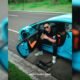 kasus Doni Salmanan berfoto di mobil lamborghini aventador warna biru