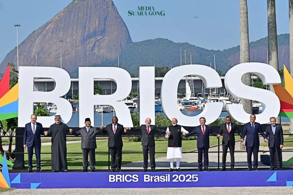 Presiden Republik Indonesia (RI) Prabowo Subianto mengusulkan pembentukan South-South Economic Compact di KTT BRICS Rio de Janeiro (Sekretariat Presiden RI)