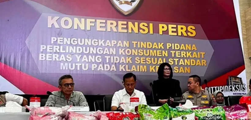 Pemerintah akhirnya memutuskan untuk menghapus pengelompokan kelas beras medium dan premium di pasar usai Kasus Beras Oplosan!