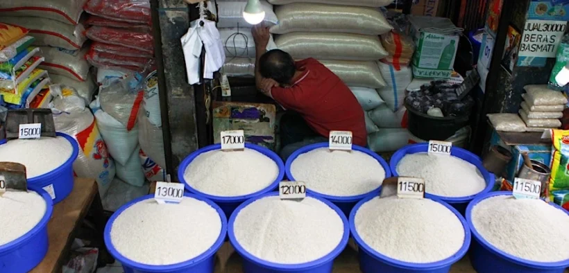 Skandal beras oplosan yang menyeret sejumlah produsen besar kini memasuki babak baru. Bareskrim Polri resmi memeriksa 4 perusahaan besar