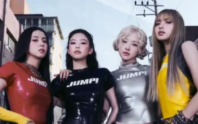 Setelah dua tahun vakum dari rilisan grup, BLACKPINK resmi comeback pada 11 Juli 2025 dengan lagu baru bertajuk “Jump”.