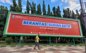 Pemerintah Kabupaten (Pemkab) Situbondo resmi meluncurkan Program Berobat Tanpa Batas (BERANTAS)