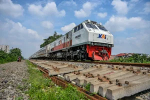 Walawe! DPR Usul Ada Gerbong Khusus Merokok di KAI