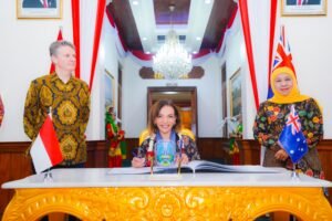Khofifah Gandeng Australia Perkuat Kerjasama Koperasi-UKM