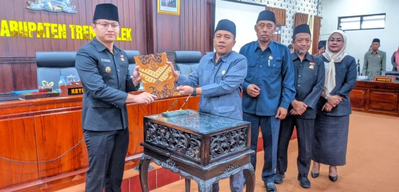 DPRD Kabupaten Trenggalek Setuju Ranperda tentang APBD Perubahan tahun anggaran 2025 menjadi Perda, Kamis (7/8/2025).