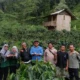 Pemerintah Kabupaten Probolinggo melalui Dinas Pertanian bersama Tim TP2D meninjau kebun kopi di Kecamatan Krucil, Jumat (8/8/2025).