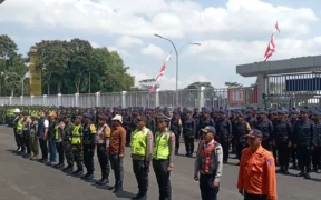 Laga pembuka musim Liga 1 2025–2026 antara Arema FC dan PSBS Biak bakal berlangsung panas di Stadion Kanjuruhan, Senin (11/8/2025).