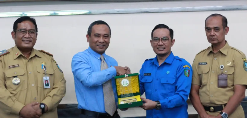 Perumdam Tirta Kencana Jombang menandatangani perjanjian kerja sama (MoU) dengan Kejaksaan Negeri untuk Perkuat Tata Kelola Perusahaan