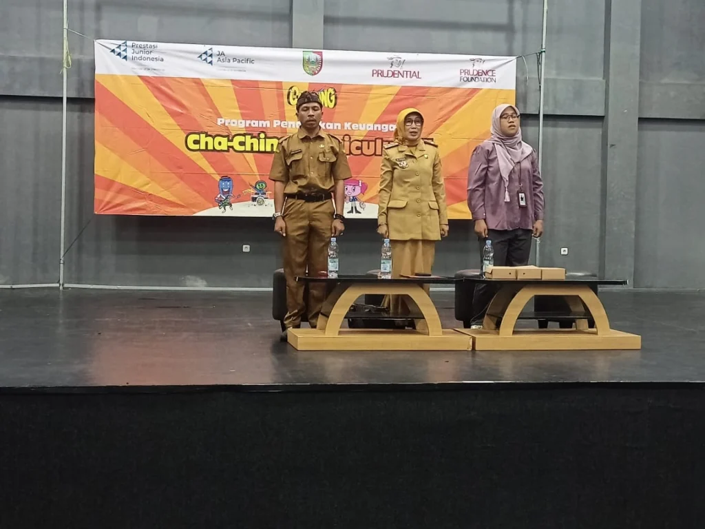(Disdikbud) Kabupaten Jombang menggelar sosialisasi program pendidikan keuangan Cha-Ching Curriculum, Selasa (19/8/2025).