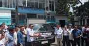 Wali Kota Malang, Wahyu Hidayat, meresmikan pengiriman perdana Program MBG dari dapur BGN yang dikelola SPPG Morse, Rabu (20/8/2025).