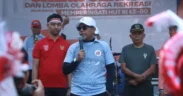 Ratusan Aparatur Sipil Negara (ASN) di lingkungan Pemerintah Kabupaten Probolinggo tumpah ruah mengikuti kegiatan jalan sehat